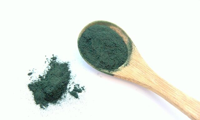 Czy spirulina ma w sobie jod?