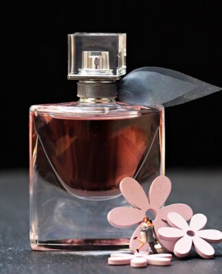 Ile używać perfum?