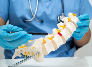 Operacja przepukliny kręgosłupa